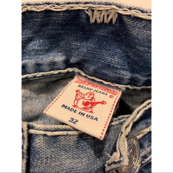 True Religion men’s jean - Picture 3 of 5